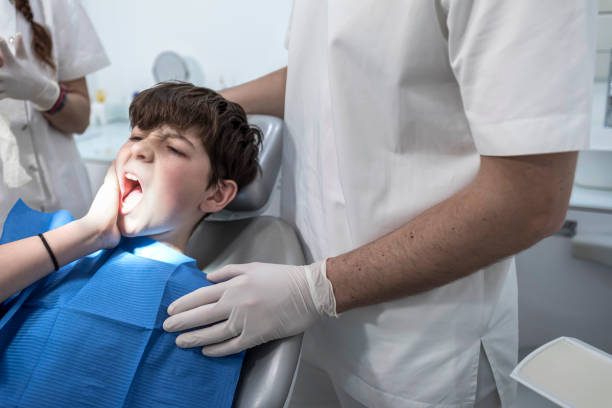 Best Broken or Chipped Tooth Repair in Monte Alto, TX